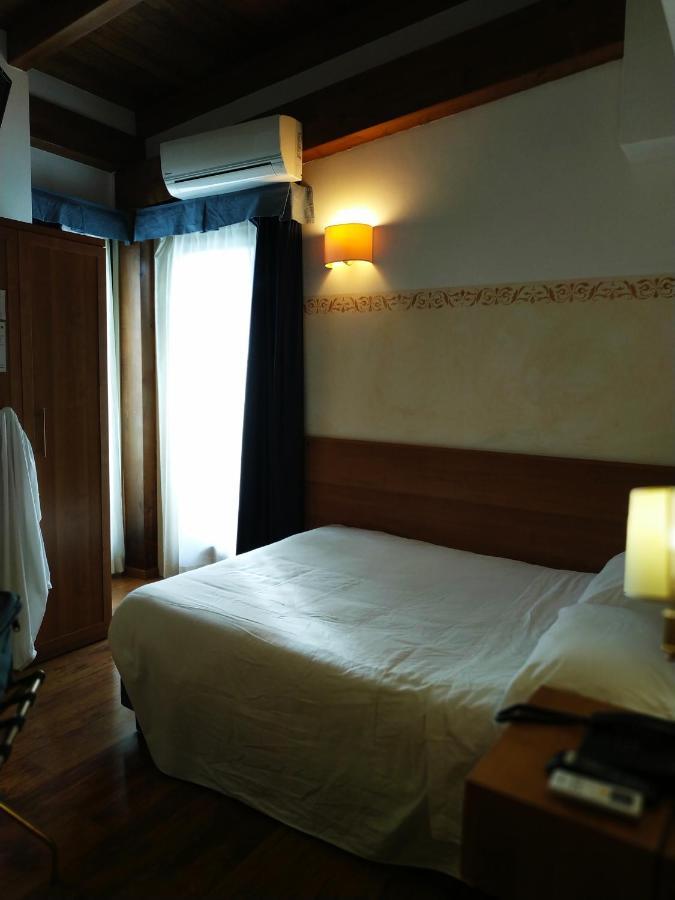 Hotel Aurora Wellness & Spa Tivoli Terme Kültér fotó