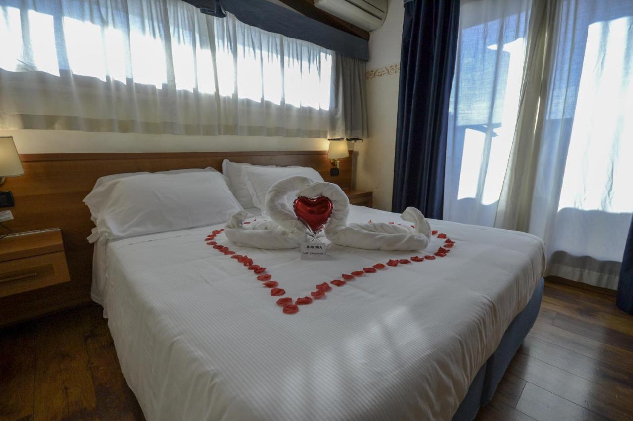 Hotel Aurora Wellness & Spa Tivoli Terme Kültér fotó